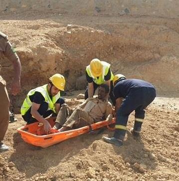 بالصور.. انفجار صهريج يصرع عاملا ويصيب آخر بجازان