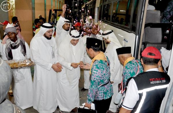 قوات الدفاع الجوي تعترض صاروحين اطلقا من الاراضي اليمنية وترد على المصدر